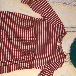 Jodifl szL burnt orange & white striped top